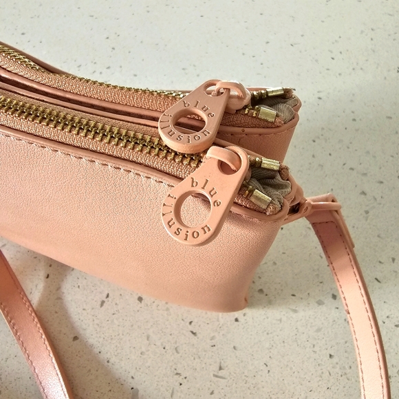 Blue Illusion leather "Ava" cross body bag adjustable shoulder strap - Picture 4 of 4